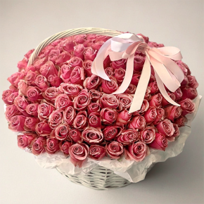 Композиция в корзине из 151 розы Ревиваль в Лосино-Петровском