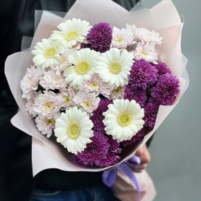 Букет "Сюрприз" из хризантем и гербер в Лосино-Петровском