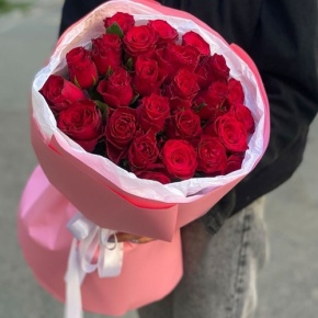 Букет "Эсса" 25 красных роз Кения (60 см) в Лосино-Петровском