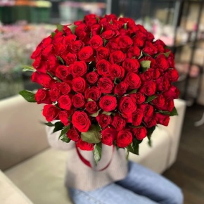 Букет "Классический" из 101 красной розы Кения (60 см) в Лосино-Петровском