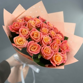 Букет из 25 роз Мисс Пигги (50 см) в Лосино-Петровском