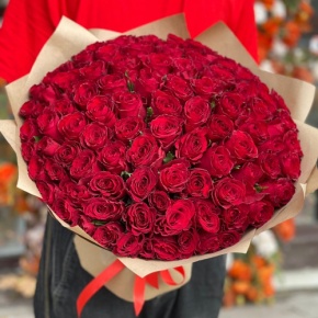 Букет 101 красная роза Кения (50 см) в Лосино-Петровском