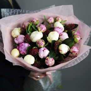Букет "Чупа чупс" из 23 пионов в Лосино-Петровском