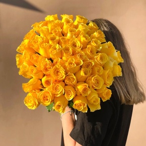 Букет "Ярче солнца" из 55 лимонных роз (50 см) в Лосино-Петровском