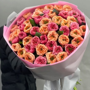 Букет "Лав ю" из 51 пионовидной розы Риджентс парк (60 см) в Лосино-Петровском