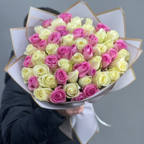 Букет из 51 розы микс  (40 см) в Лосино-Петровском