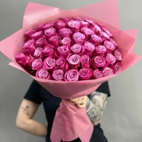 Букет из 51 розы Космик (60 см) в Лосино-Петровском