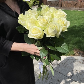 Букет из 11 белых роз (70 см) в Лосино-Петровском