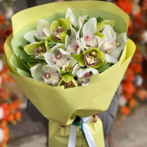Букет "Бруклин" из орхидей и альстромерий в Лосино-Петровском