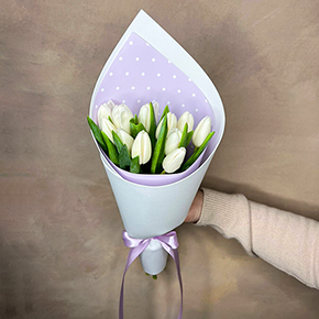 Букет 11 белых тюльпанов в Лосино-Петровском