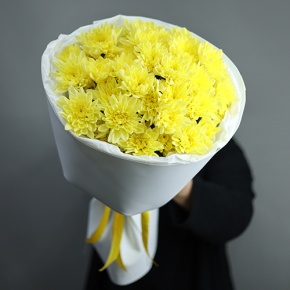 Букет "Солнечный" из 7 кустовых хризантем в Лосино-Петровском