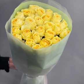 Букет из 25 пионовидных роз Баттеркап (60 см) в Лосино-Петровском