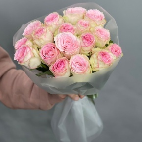 Букет из 17 роз Кения (40 см) в Лосино-Петровском