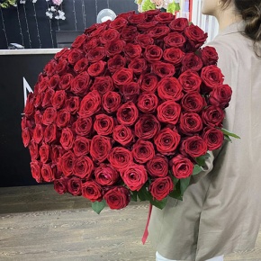 Букет 101 красная роза (70 см) в Лосино-Петровском