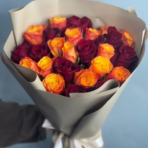 Букет из 25 Кенийских роз микс (40 см) в Лосино-Петровском