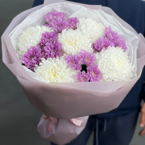 Букет "Вместе с тобой" из нежных хризантем в Лосино-Петровском