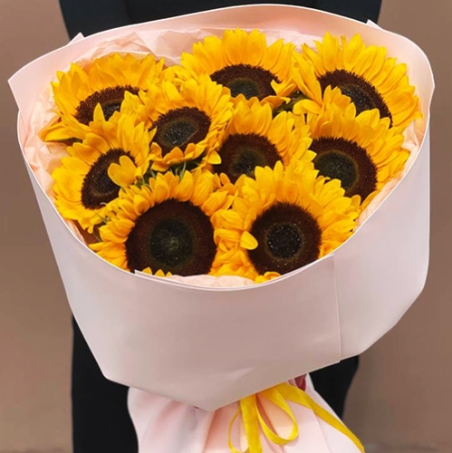 Букет "Солнечный рассвет" из 9 подсолнухов в Лосино-Петровском